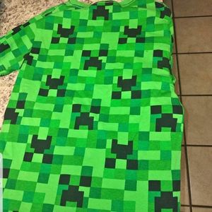 Children's Medium Minecraft shirt